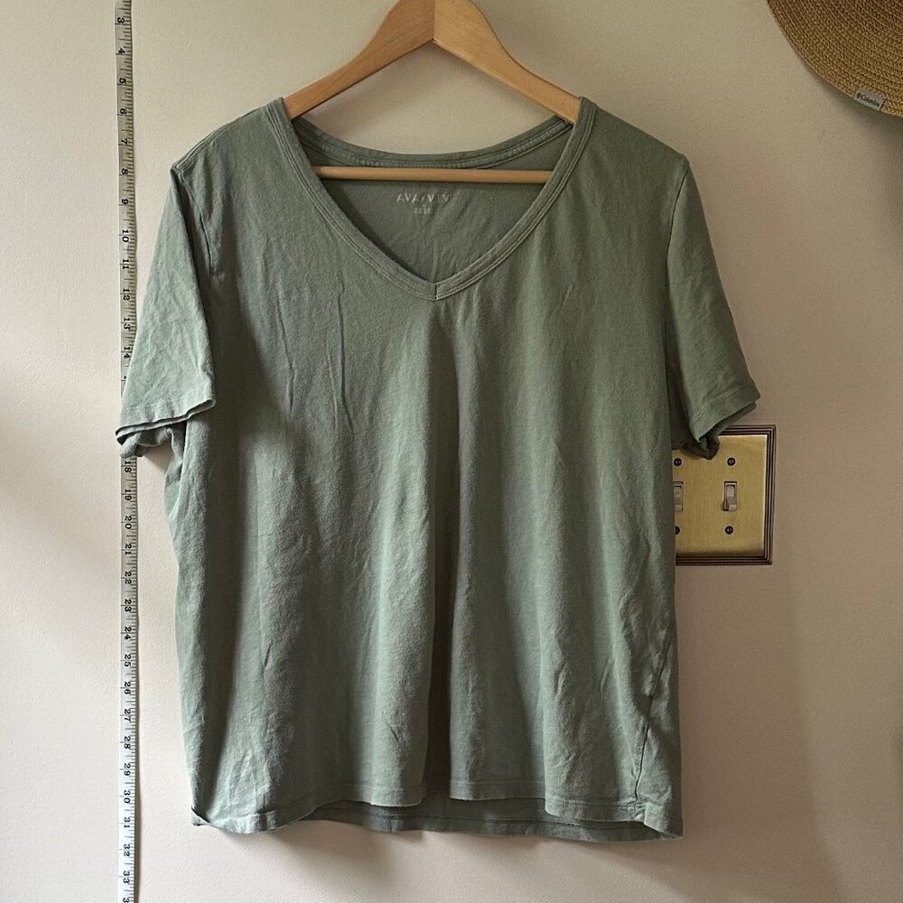 Ava & Viv v-neck tee, 1X, green